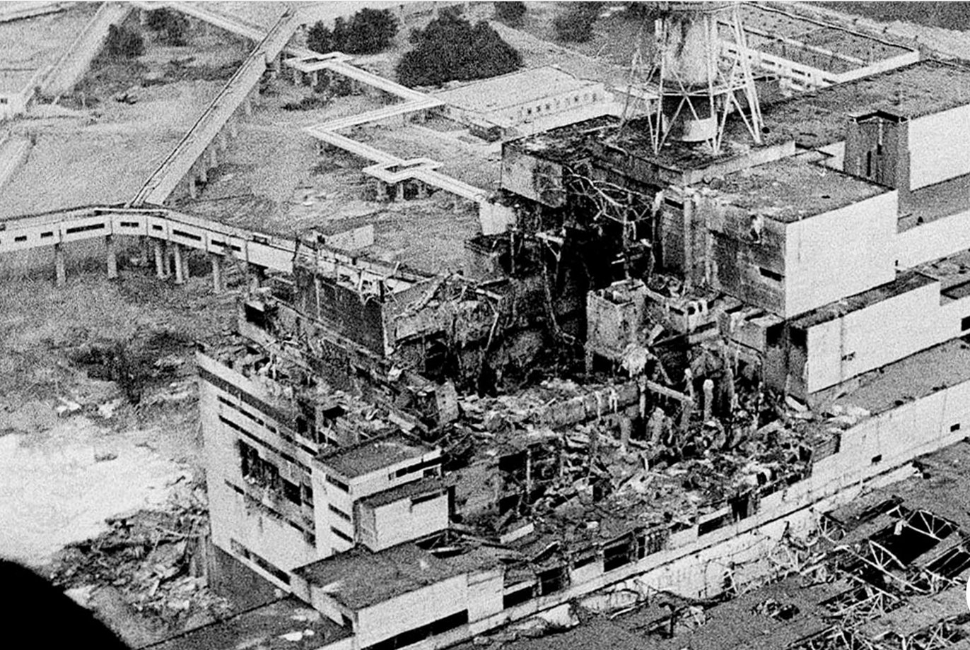 Usina Chernobyl após desastre